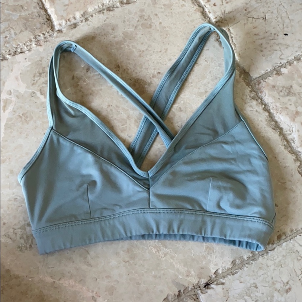 ALO YOGA Entice Bra Sage Green Size Small